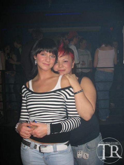 20047